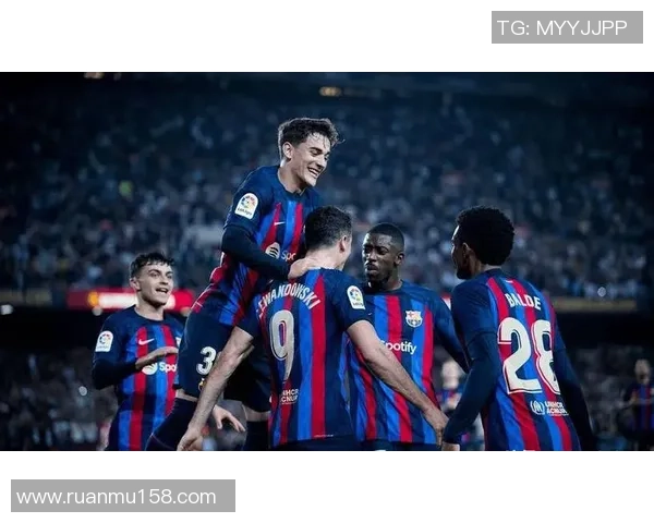 巴萨与巴黎门将对决：谁能在欧冠赛场上笑到最后