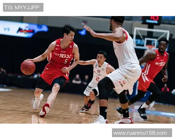 韩篮昌原与高阳的激烈对决引发篮球迷热议赛场精彩瞬间回顾